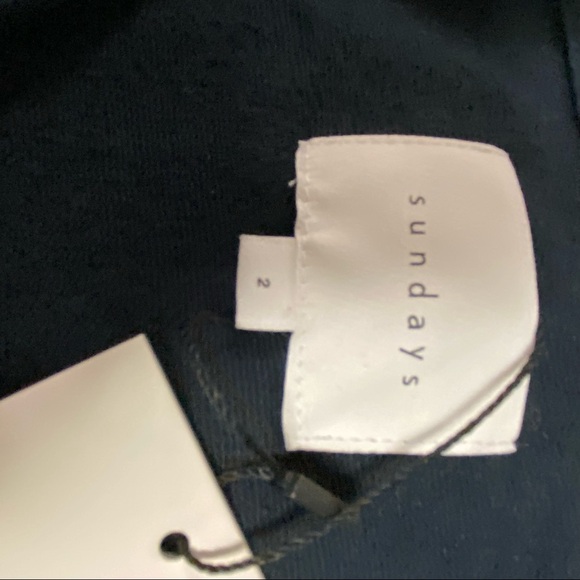 Sundays Women’s Sleeveless Top Hooded Navy Size 2 New - Picture 9 of 10